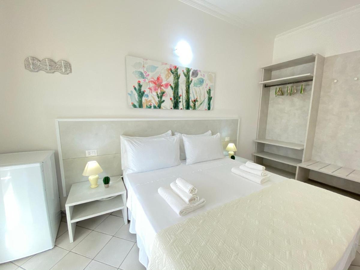 B&B Fellini Gallipolli Exteriör bild