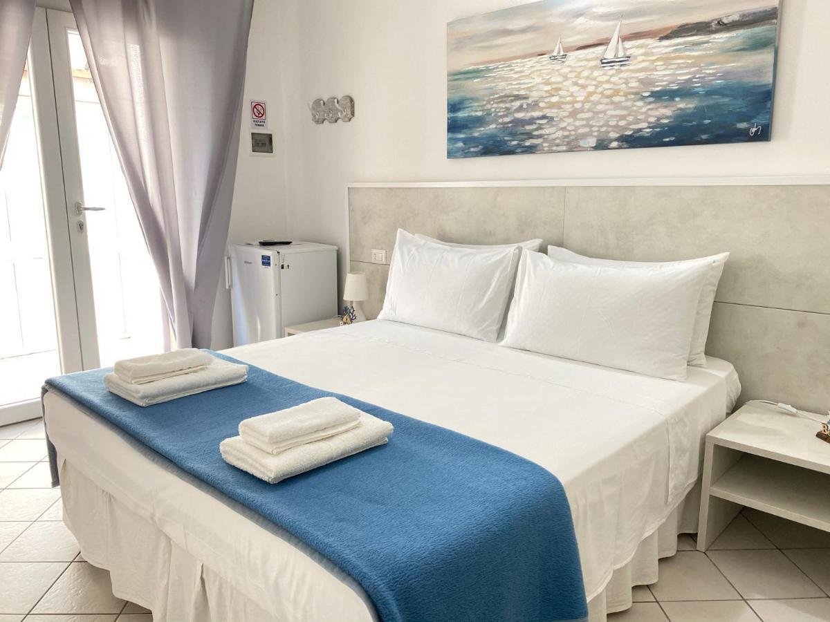 B&B Fellini Gallipolli Exteriör bild