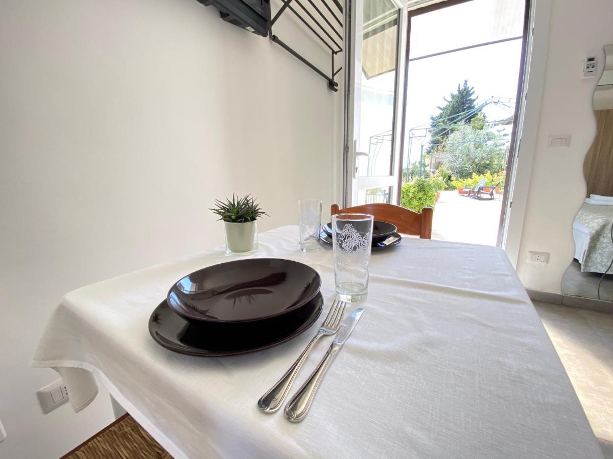 B&B Fellini Gallipolli Exteriör bild